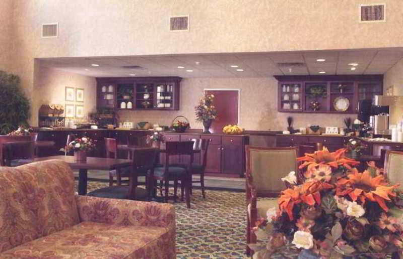 Hampton Inn & Suites Валпарайсо Интериор снимка